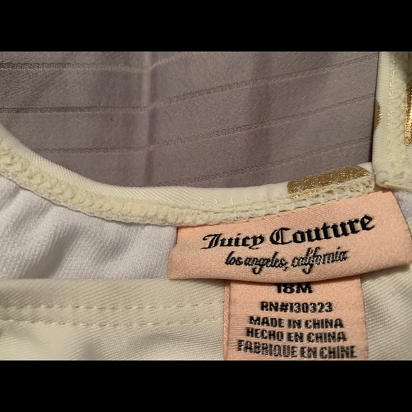 Stylish swimsuit for young infant - Picture 3 of 3